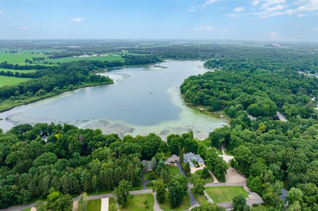 Builiding view eighty two for 9765 Sterling, Richland, MI. 49083