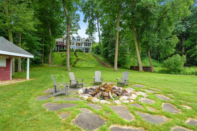 Builiding view fifty six for 9765 Sterling, Richland, MI. 49083