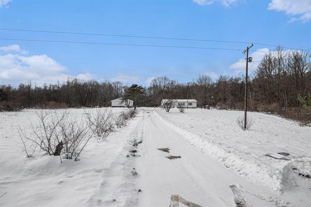Builiding view four for 348 39Th, Allegan, MI. 49010