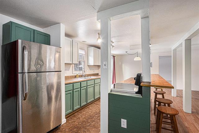 Builiding view nine for 348 39Th, Allegan, MI. 49010