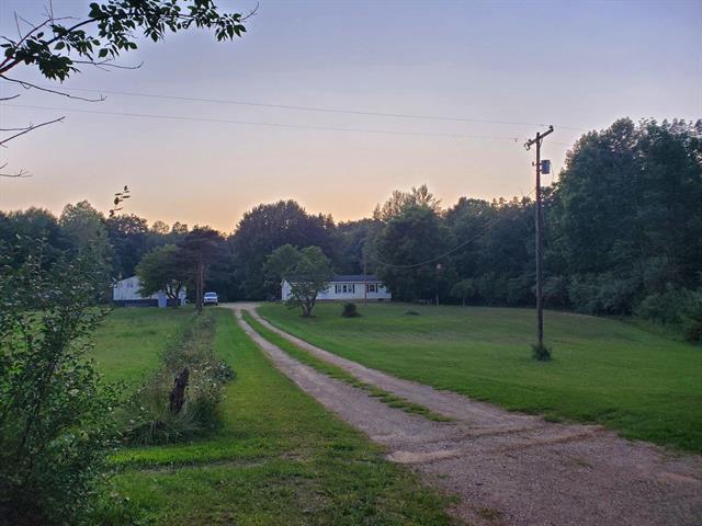 front view for 348 39Th Street, Allegan, Mi. 49010