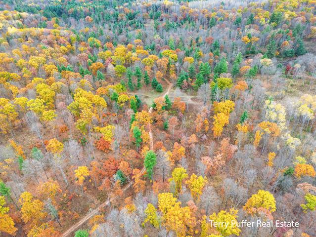 Builiding view fifteen for 23763 11 Mile, Big Rapids, MI. 49307