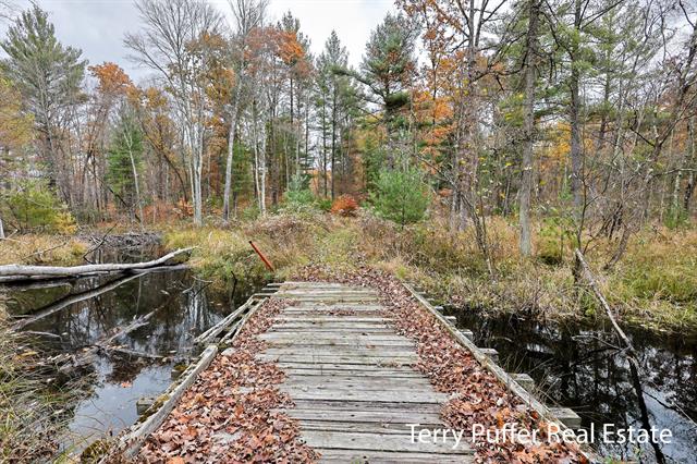 Builiding view thirteen for 23763 11 Mile, Big Rapids, MI. 49307