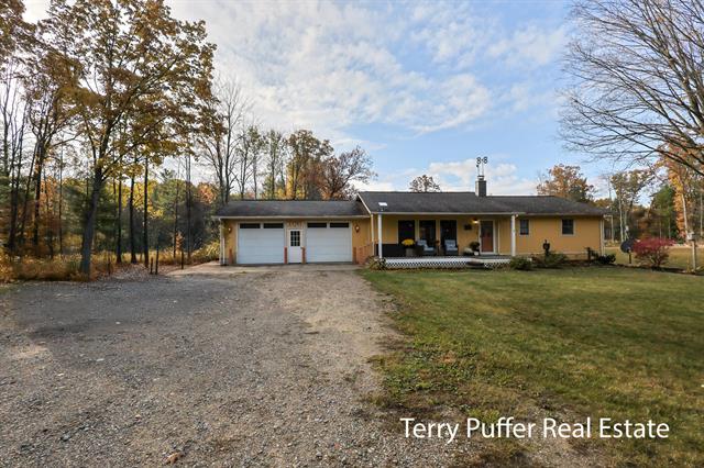 Builiding view three for 23763 11 Mile, Big Rapids, MI. 49307