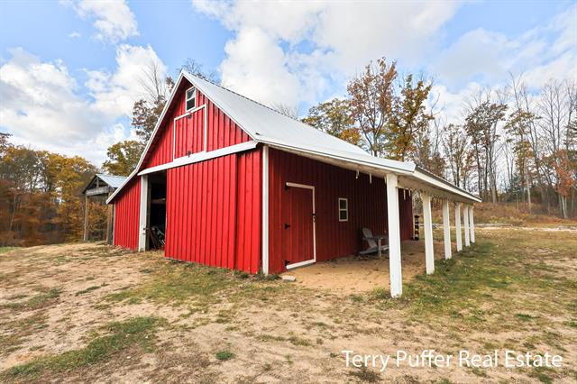 Builiding view twelve for 23763 11 Mile, Big Rapids, MI. 49307