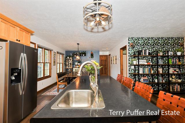 Builiding view twenty two for 23763 11 Mile, Big Rapids, MI. 49307