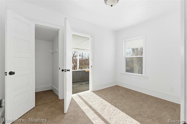 Builiding view fourteen for 330 Westminster, Detroit, MI. 48202