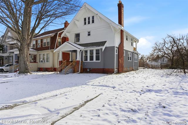 Builiding view one for 330 Westminster, Detroit, MI. 48202