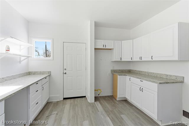 Builiding view seven for 330 Westminster, Detroit, MI. 48202