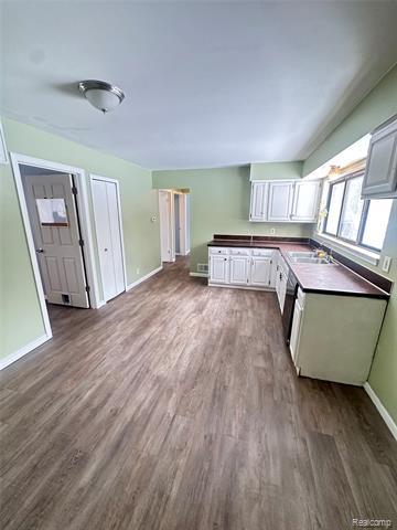 Builiding view eight for 2309 Elba, Lapeer, MI. 48446