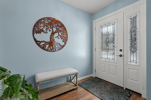 Builiding view one for 201 Mandalay, Kalamazoo, MI. 49009