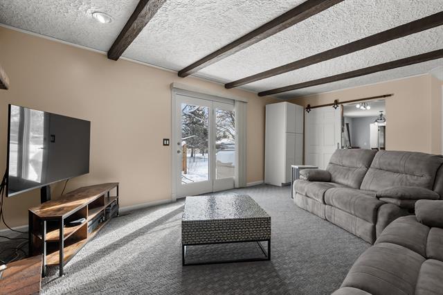 Builiding view twelve for 201 Mandalay, Kalamazoo, MI. 49009