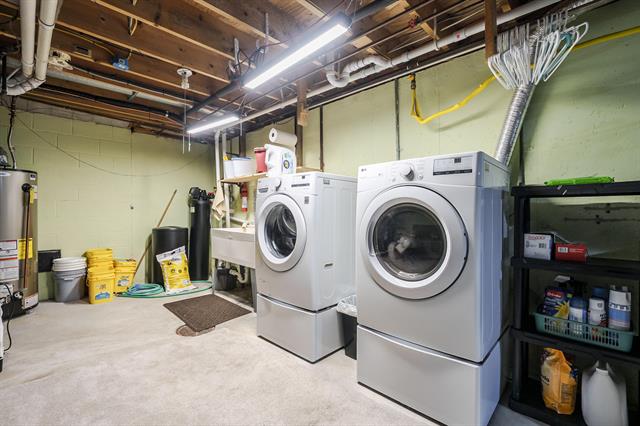 Builiding view twenty three for 201 Mandalay, Kalamazoo, MI. 49009