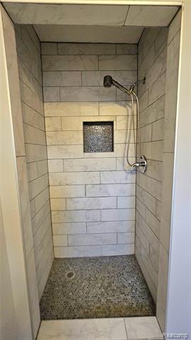 Builiding view sixteen for 5080 Chilson, Howell, MI. 48843