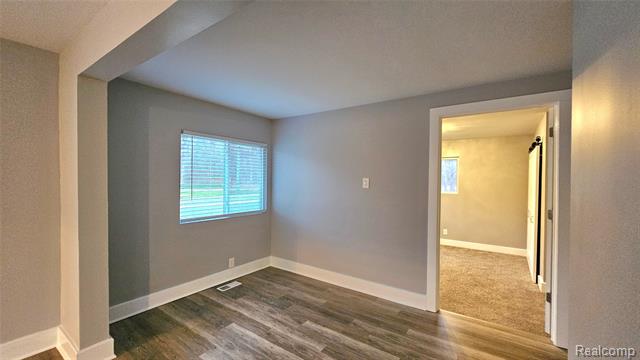 Builiding view twelve for 5080 Chilson, Howell, MI. 48843