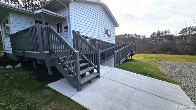 Builiding view twenty five for 5080 Chilson, Howell, MI. 48843