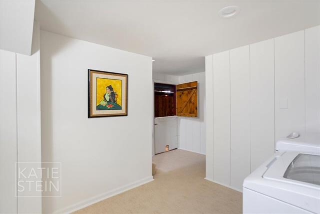 Builiding view fifty one for 2635 Elmwood, Grand Rapids, MI. 49506