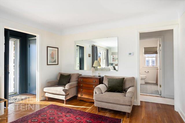 Builiding view five for 2635 Elmwood, Grand Rapids, MI. 49506