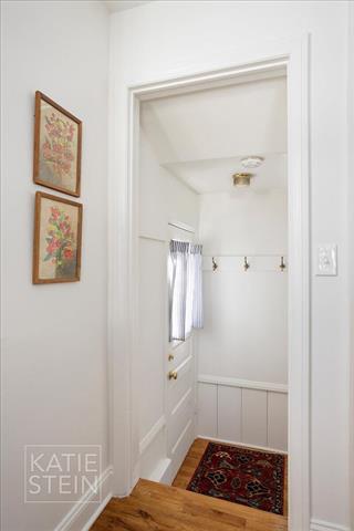 Builiding view forty seven for 2635 Elmwood, Grand Rapids, MI. 49506