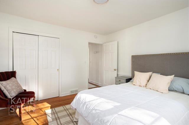 Builiding view forty six for 2635 Elmwood, Grand Rapids, MI. 49506