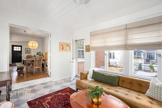 Builiding view twenty four for 2635 Elmwood, Grand Rapids, MI. 49506