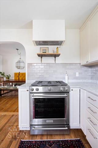 Builiding view twenty for 2635 Elmwood, Grand Rapids, MI. 49506