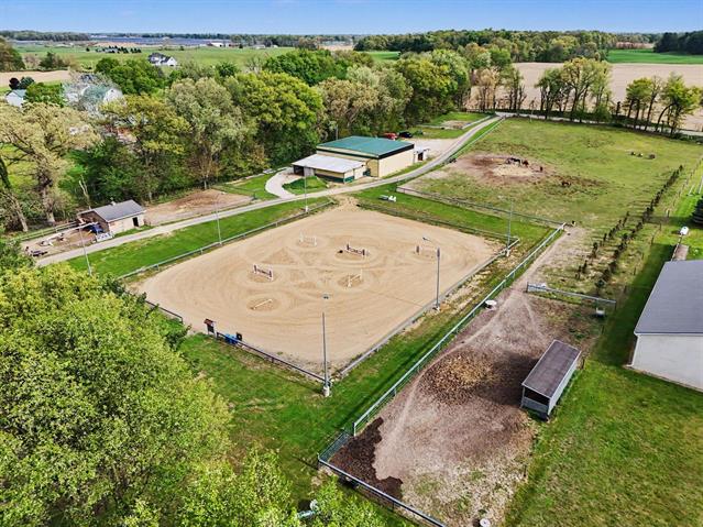 Builiding view fifty six for 11475 Gorsline, Battle Creek, MI. 49014