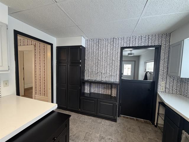 Builiding view fifteen for 211 Western, Allegan, MI. 49010