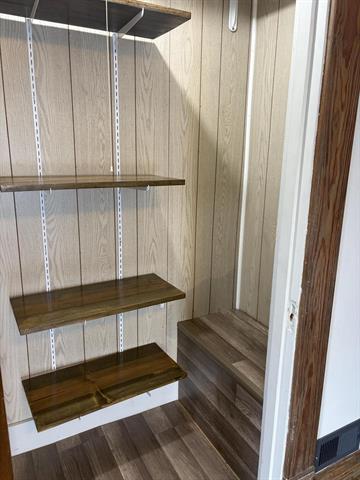 Builiding view thirty four for 211 Western, Allegan, MI. 49010