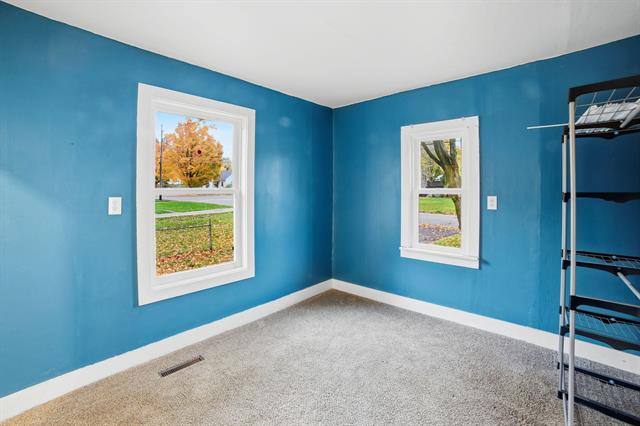 Builiding view ten for 123 Osceola, Reed City, MI. 49677