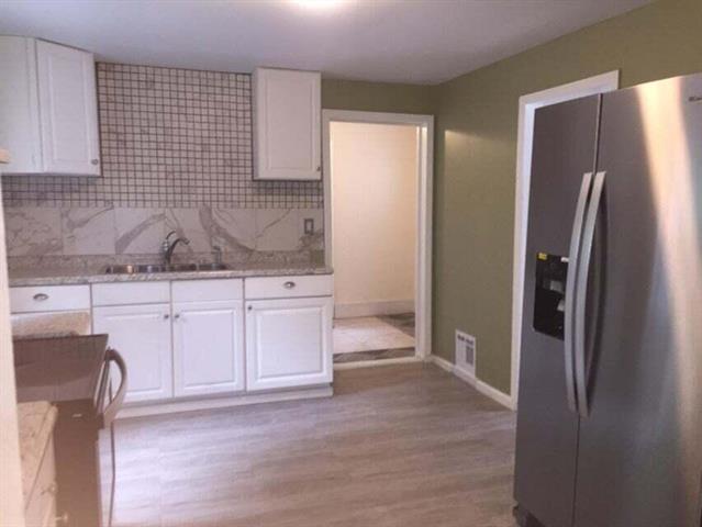 Builiding view two for 2120 Burdick, Kalamazoo, MI. 49001