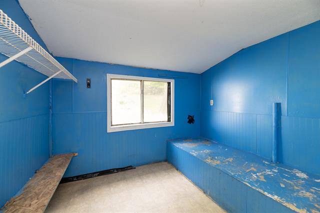 Builiding view fourteen for 54952 Red Arrow, Lawrence, MI. 49064