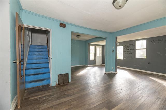 Builiding view seven for 54952 Red Arrow, Lawrence, MI. 49064