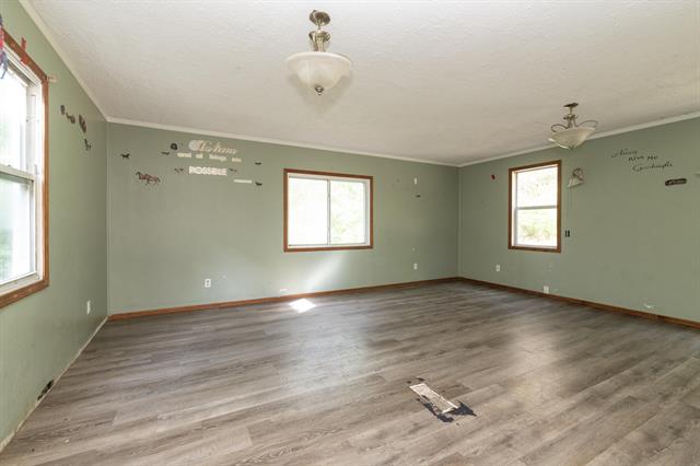 Builiding view seventeen for 54952 Red Arrow, Lawrence, MI. 49064