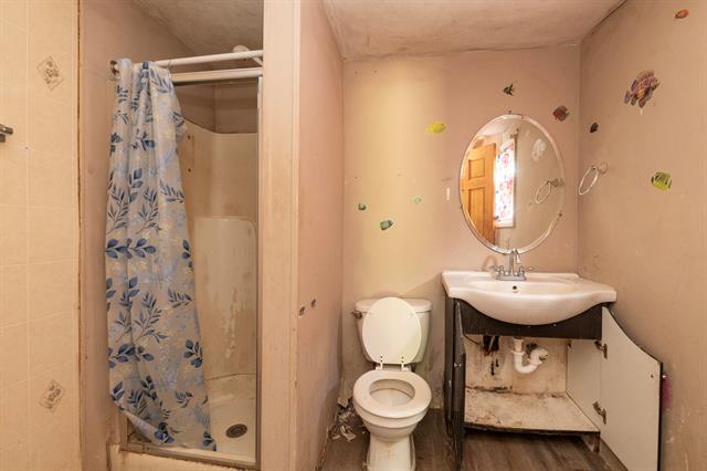 Builiding view sixteen for 54952 Red Arrow, Lawrence, MI. 49064