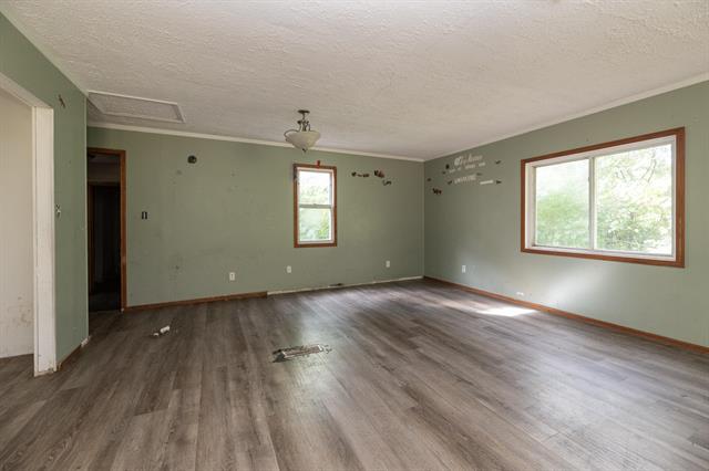 Builiding view twenty for 54952 Red Arrow, Lawrence, MI. 49064