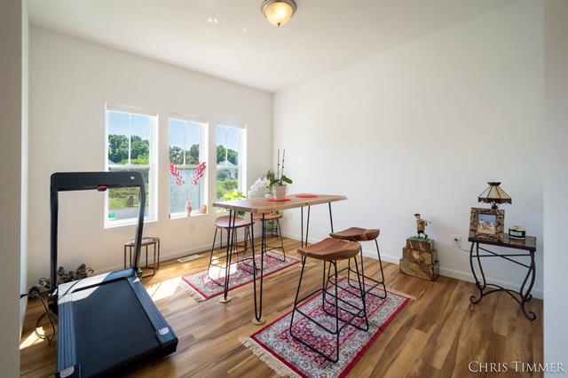 Builiding view eight for 597 Trumpeter Bay, Benton Harbor, MI. 49022