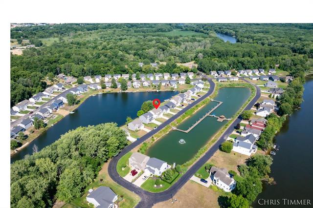 Builiding view fifty six for 597 Trumpeter Bay, Benton Harbor, MI. 49022