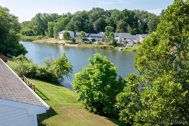 Builiding view forty five for 597 Trumpeter Bay, Benton Harbor, MI. 49022