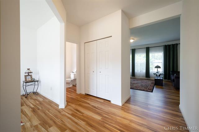 Builiding view seven for 597 Trumpeter Bay, Benton Harbor, MI. 49022