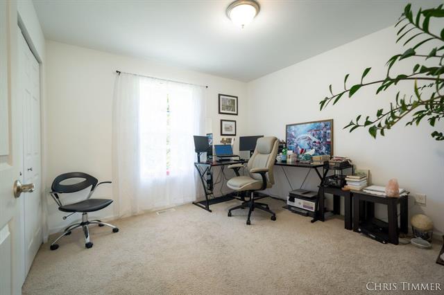 Builiding view twenty eight for 597 Trumpeter Bay, Benton Harbor, MI. 49022