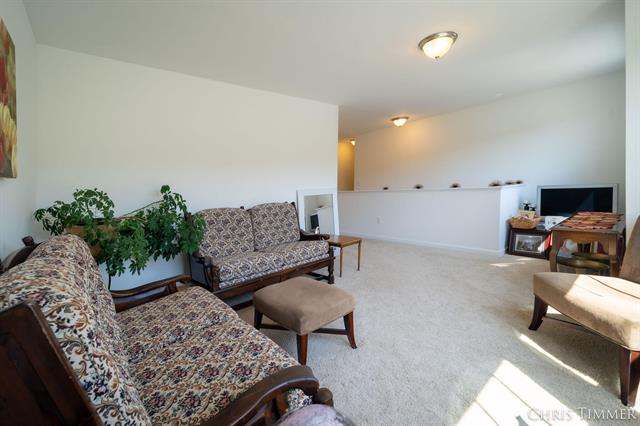 Builiding view twenty five for 597 Trumpeter Bay, Benton Harbor, MI. 49022