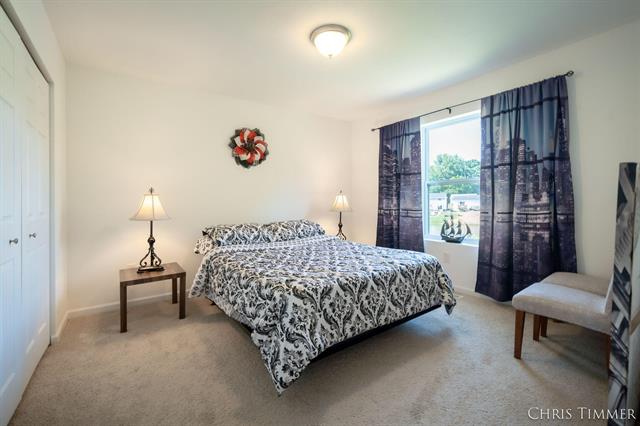 Builiding view twenty seven for 597 Trumpeter Bay, Benton Harbor, MI. 49022