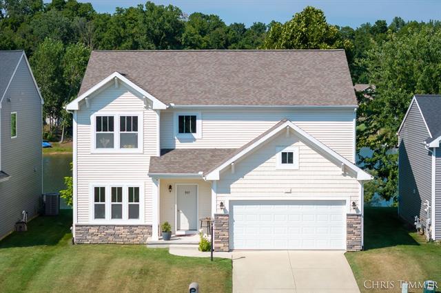 front view for 597 Trumpeter Bay Drive, Benton Harbor, Mi. 49022