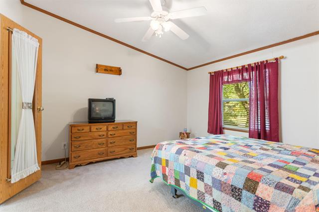 Builiding view forty one for 608 Kentucky, South Haven, MI. 49090