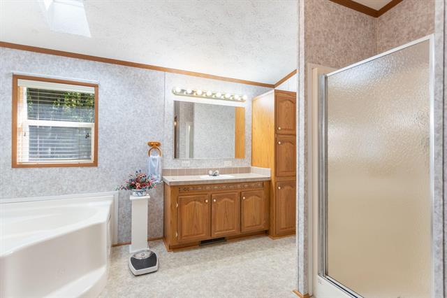 Builiding view forty seven for 608 Kentucky, South Haven, MI. 49090