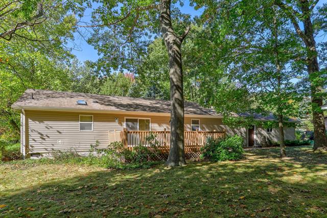 Builiding view seven for 608 Kentucky, South Haven, MI. 49090