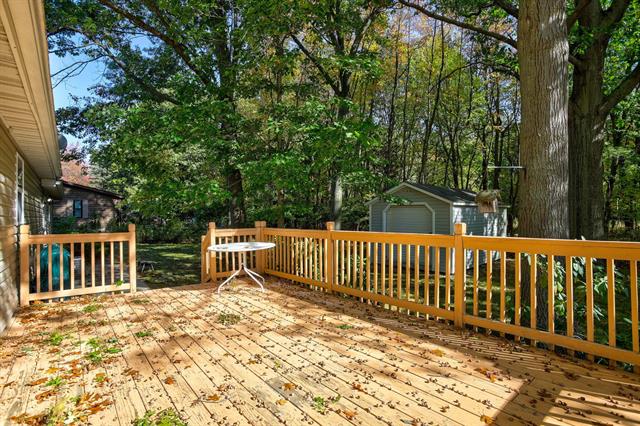 Builiding view twelve for 608 Kentucky, South Haven, MI. 49090