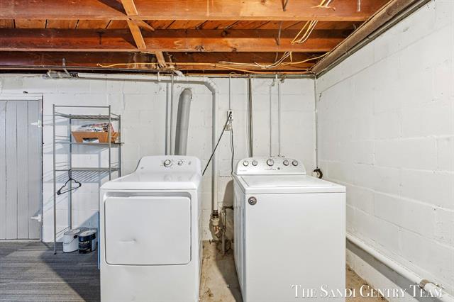 Builiding view twenty three for 803 Griffin St, Grand Haven, MI. 49417