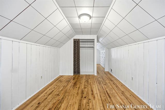 Builiding view twenty for 803 Griffin St, Grand Haven, MI. 49417